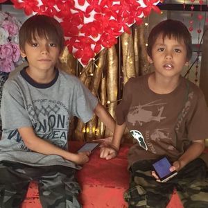 Meet your Posher, Dessamarie